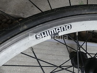 11 racefietswielen - afbeelding 12 van  12