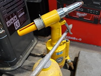11 stuks pneumatisch materiaal - afbeelding 2 van  8