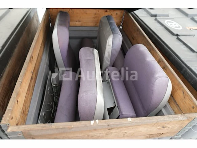 11 treinklapstoelen - afbeelding 8 van  8