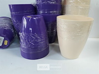 11 x bloempot pvc 16 cm mix kleuren - afbeelding 3 van  3