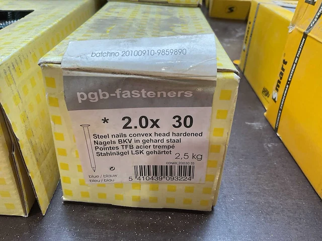 11 x dozen spaanplaat schroeven; nagels; houtdraadbouten; bloknagels - afbeelding 3 van  8
