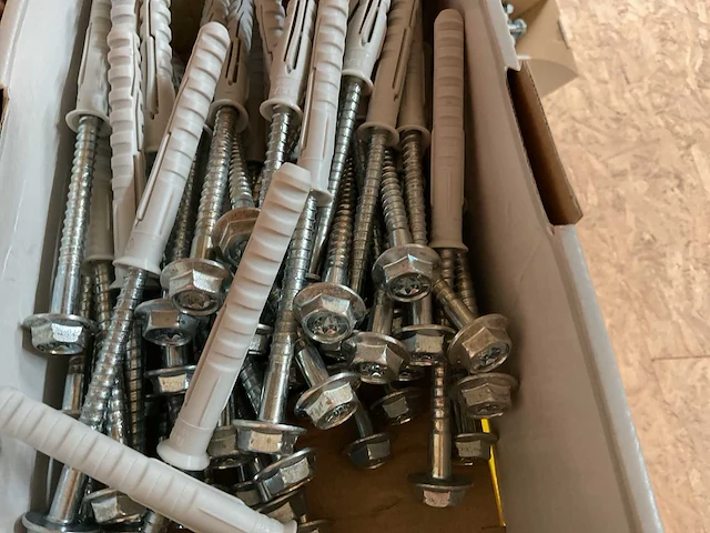 11 x dozen universele kozijnpluggen; nagelpluggen; nylon hollewandpluggen - afbeelding 4 van  15