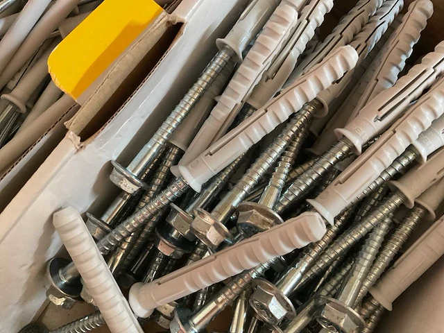 11 x dozen universele kozijnpluggen; nagelpluggen; nylon hollewandpluggen - afbeelding 5 van  15
