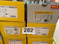 11 x dozen universele kozijnpluggen; nagelpluggen; nylon hollewandpluggen - afbeelding 8 van  15