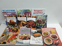 11 x kookboek 10 verschillende - afbeelding 1 van  3