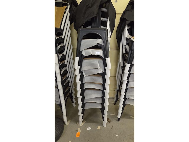 11 x stoel metaal - afbeelding 2 van  2
