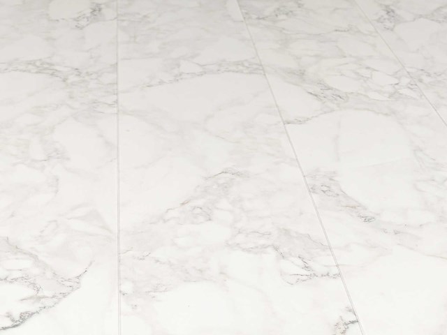 110 m2 laminaat plank - 1383 x 244 x 8,5 mm - afbeelding 1 van  3