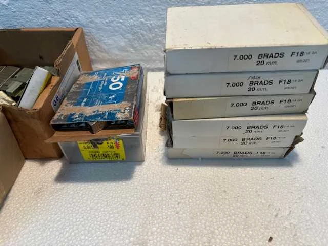 110000 spijkernieten /nailbrads nieuw (110x) - afbeelding 4 van  9