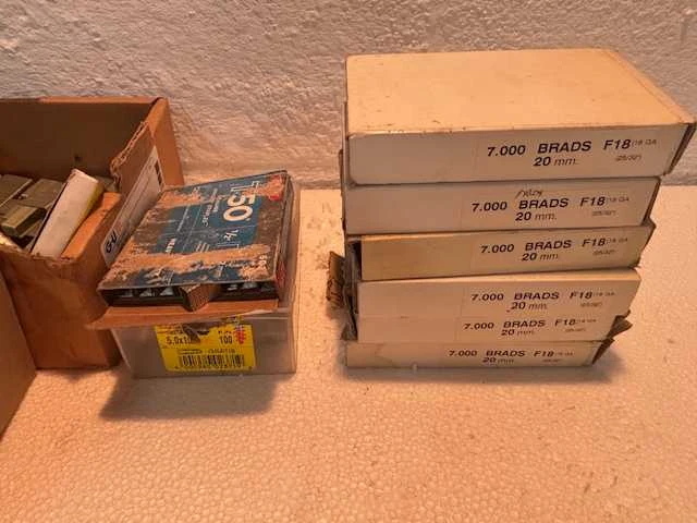 110000 spijkernieten /nailbrads nieuw (110x) - afbeelding 5 van  9