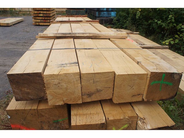 1,11 m³ eiken balken 200x200 - afbeelding 4 van  4