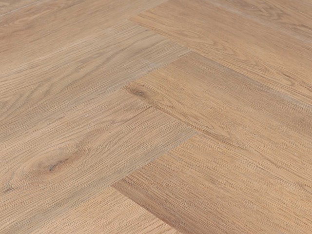 111 m2 pvc spc click vinyl visgraat - 750 x 150 x 4+1 mm met xps onderlaag - afbeelding 1 van  3