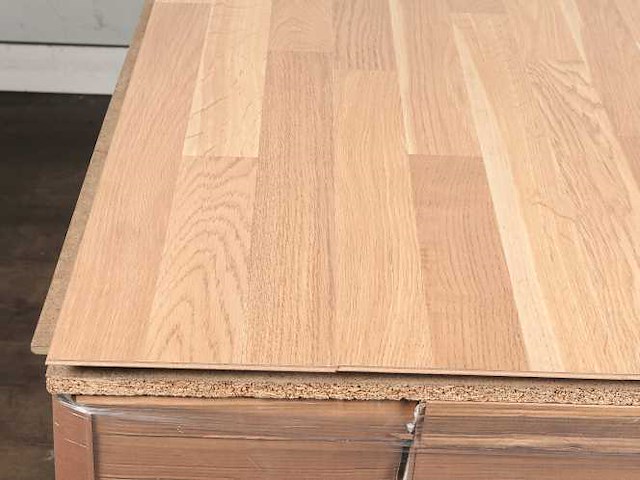 112 m2 laminaat plank - 1383 x 193 x 8 mm - afbeelding 2 van  4