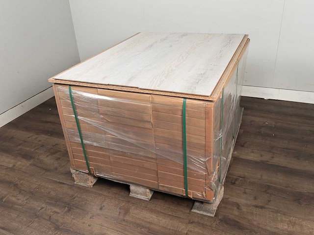 112 m2 pvc click plank op hdf - 1222 x 182 x 9 mm - afbeelding 3 van  3