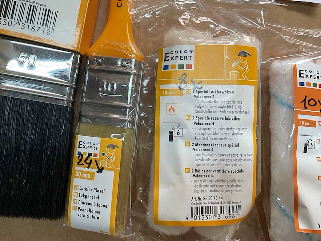 112 x schildersgereedschap voor lakverf - afbeelding 10 van  13
