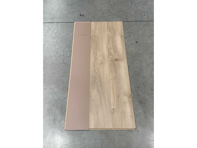 113,30 m2 laminaatvloer 8 mm celete oak - afbeelding 3 van  3