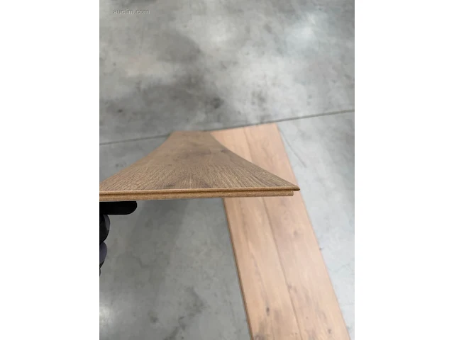 115 laminaatvloer 8mm - afbeelding 3 van  3
