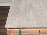 115 m2 laminaat plank - 1383 x 193 x 8 mm - afbeelding 2 van  4
