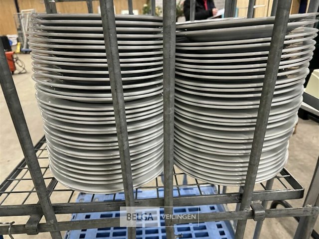 ± 115 platte borden - afbeelding 3 van  4