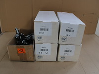 115 x ophangbeugels met rubber ø080 - afbeelding 1 van  4