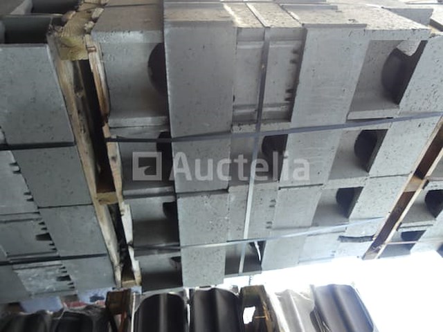 116 stepoc-blokken van 30 cm dik - afbeelding 8 van  8