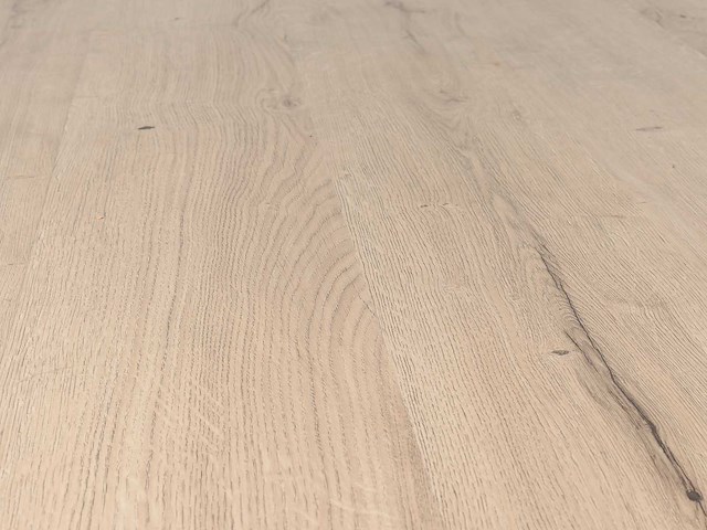 117 m2 laminaat plank - 1383 x 193 x 8 mm - afbeelding 1 van  3