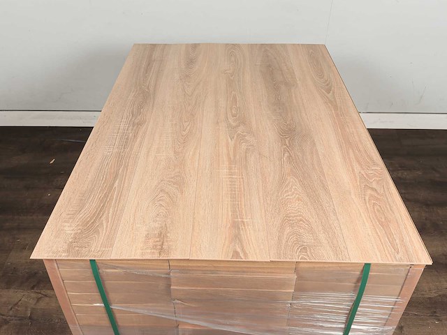117 m2 laminaat plank - 1383 x 193 x 8 mm - afbeelding 3 van  4