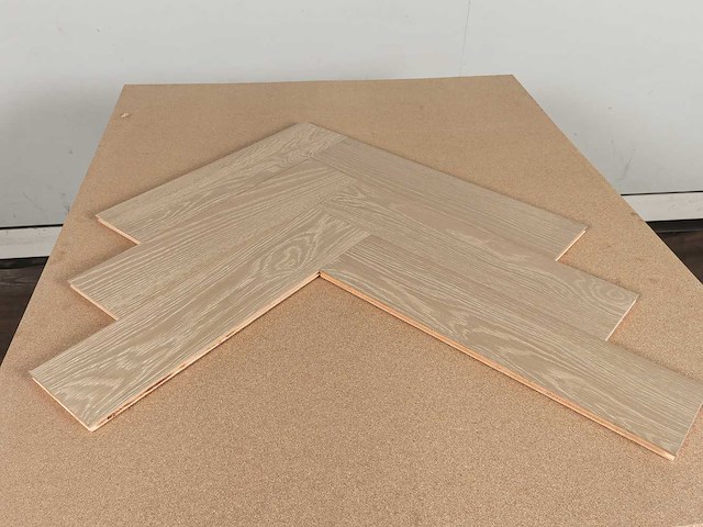 117 m2 parket eiken visgraat multiplank - 508 x 127 x 14 mm - afbeelding 2 van  3