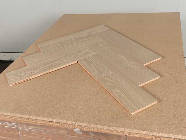 117 m2 parket eiken visgraat multiplank - 508 x 127 x 14 mm - afbeelding 4 van  4