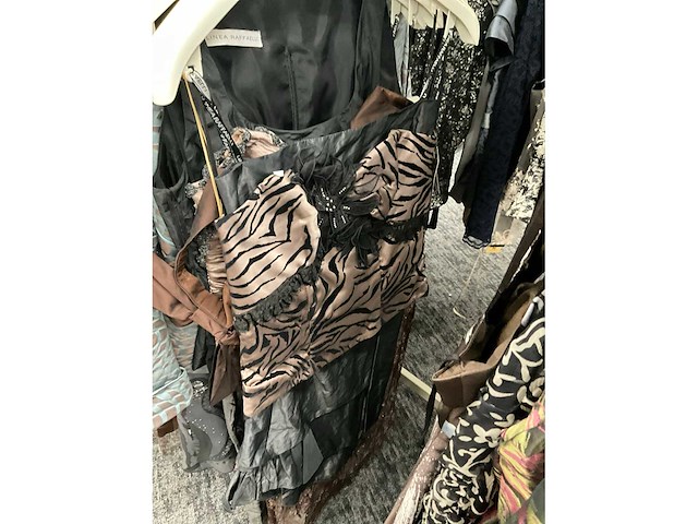 118 diverse cocktailjurken/sets (totaalprijs) - afbeelding 15 van  105