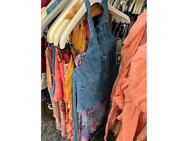 118 diverse cocktailjurken/sets (totaalprijs) - afbeelding 36 van  105