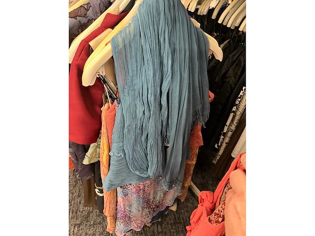 118 diverse cocktailjurken/sets (totaalprijs) - afbeelding 41 van  105