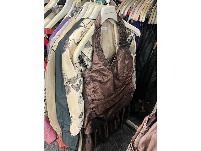 118 diverse cocktailjurken/sets (totaalprijs) - afbeelding 50 van  105