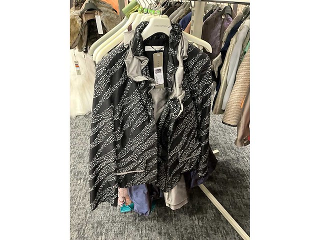 118 diverse cocktailjurken/sets (totaalprijs) - afbeelding 98 van  105