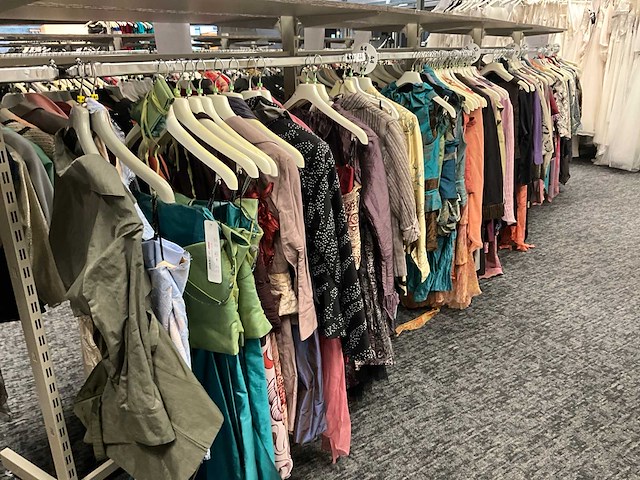 118 diverse cocktailjurken/sets (totaalprijs) - afbeelding 104 van  105