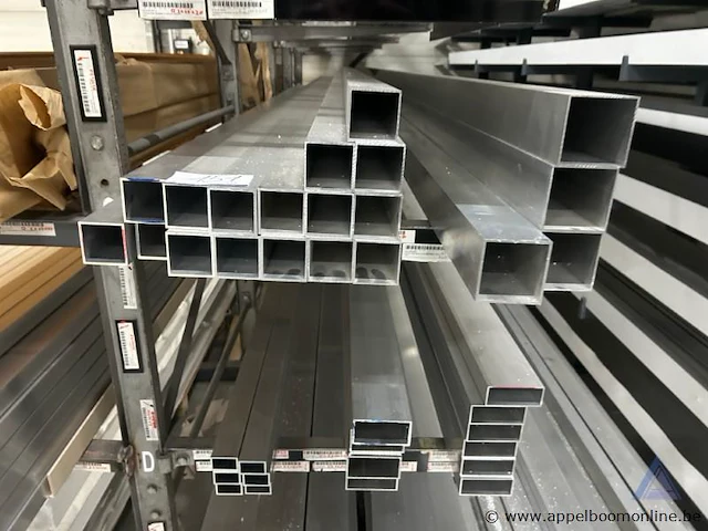 119 aluminium profielen in diverse vormen en afmetingen - afbeelding 3 van  5