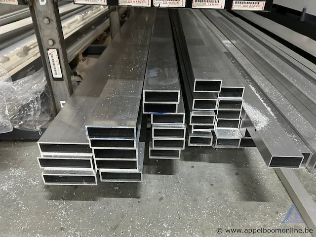 119 aluminium profielen in diverse vormen en afmetingen - afbeelding 4 van  5