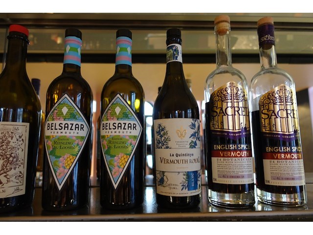 11x diverse flessen vermouth - afbeelding 3 van  3