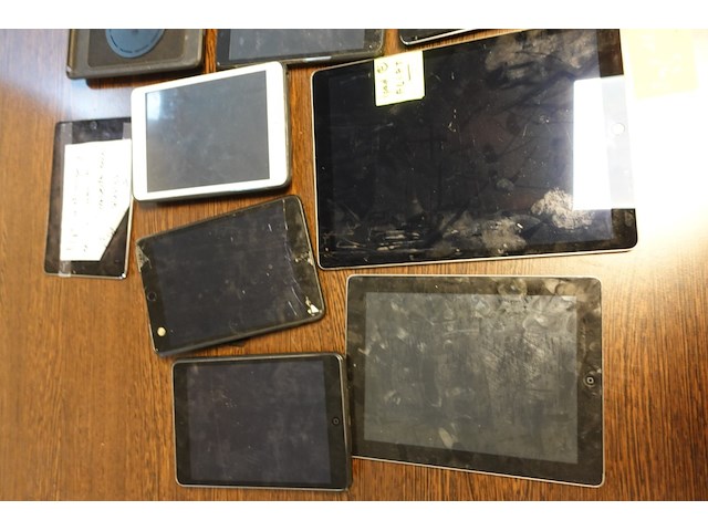 11x diverse tablets - afbeelding 2 van  6