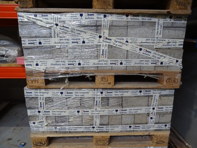 11x pallet betonklinkers - afbeelding 2 van  3