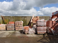 11x pallet diverse stenen - afbeelding 1 van  7