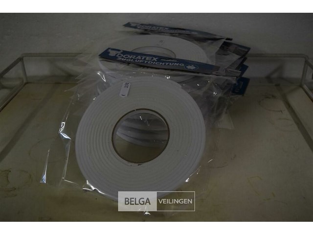 ±12 anti tocht tape - afbeelding 1 van  3