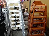 12 diverse kinderstoelen