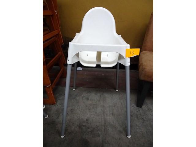 12 diverse kinderstoelen - afbeelding 2 van  3