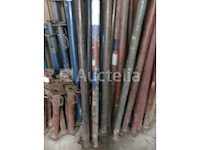 12 diverse rekwisieten - afbeelding 2 van  2