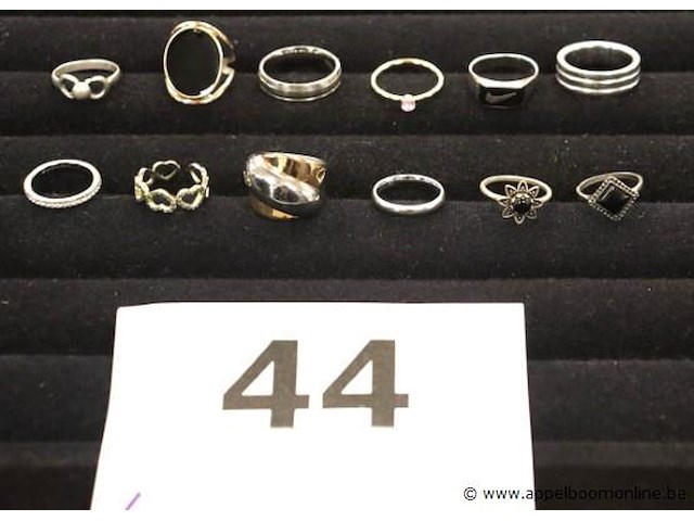 12 diverse ringen - afbeelding 1 van  4