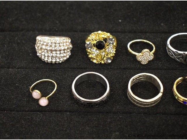 12 diverse ringen - afbeelding 2 van  4