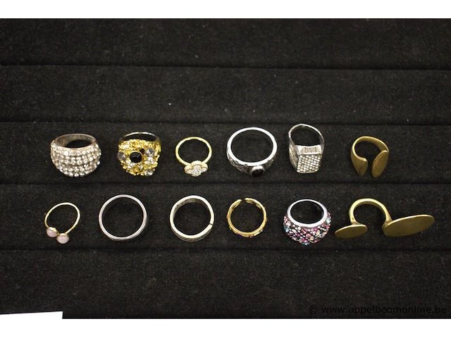 12 diverse ringen - afbeelding 4 van  4