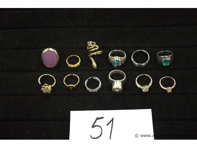 12 diverse ringen - afbeelding 1 van  4