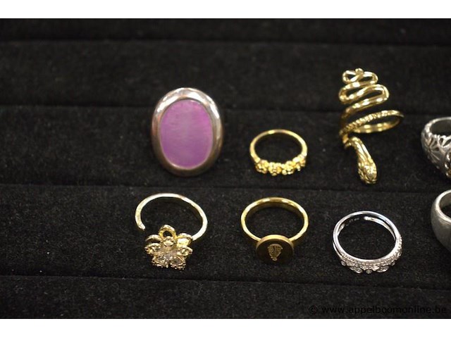 12 diverse ringen - afbeelding 2 van  4