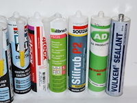 12 diverse tubes waaronder siliconen - afbeelding 2 van  3